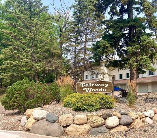14314 Fairway Drive, Eden Prairie, MN 55344