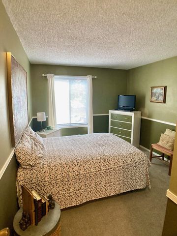 14314 Fairway Drive, Eden Prairie, MN 55344