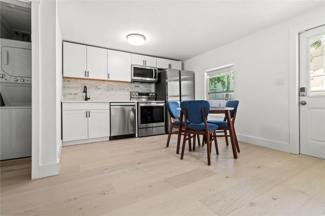 609 N OSCEOLA AVENUE A & B, Clearwater, FL 33755