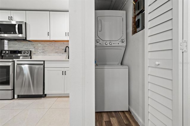 609 N OSCEOLA AVENUE A & B, Clearwater, FL 33755
