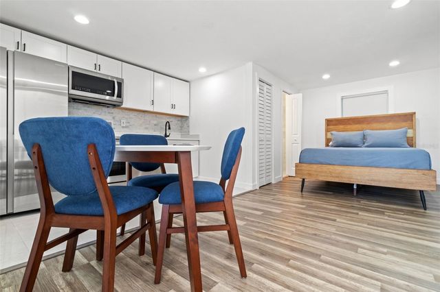 609 N OSCEOLA AVENUE A & B, Clearwater, FL 33755