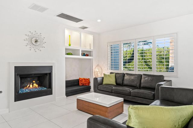 1175 E San Lucas Road, Palm Springs, CA 92264