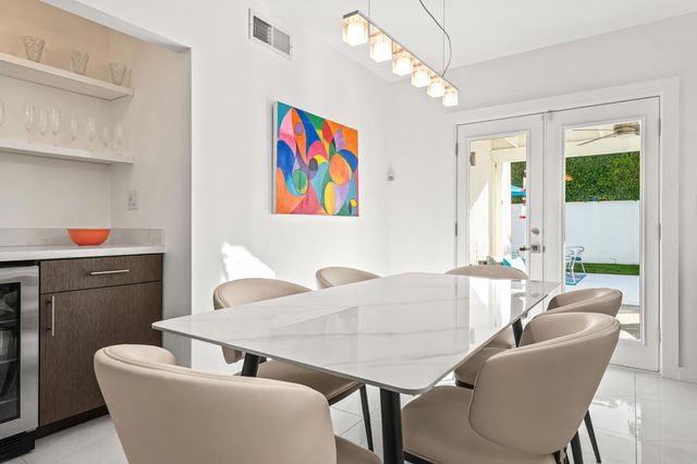 1175 E San Lucas Road, Palm Springs, CA 92264