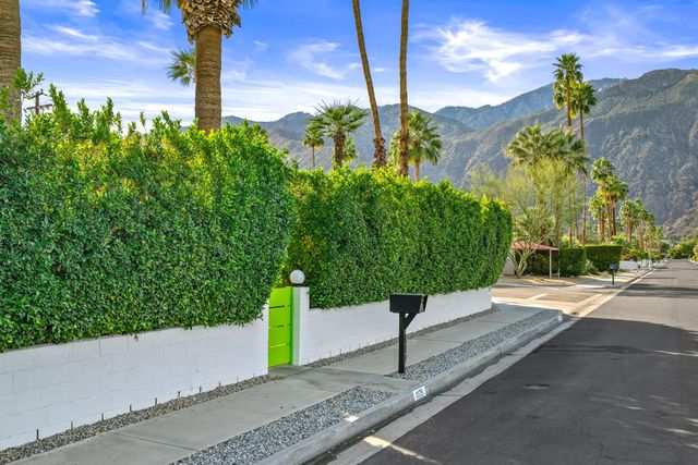 1175 E San Lucas Road, Palm Springs, CA 92264