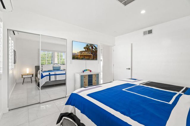 1175 E San Lucas Road, Palm Springs, CA 92264