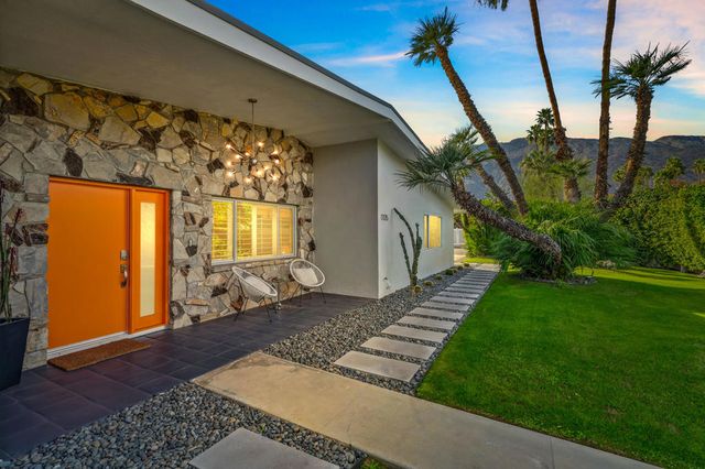 1175 E San Lucas Road, Palm Springs, CA 92264