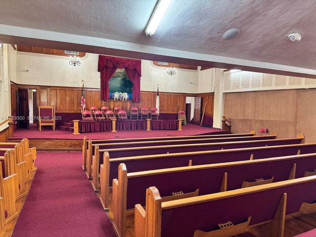 226 SW 17th Ave, Miami, FL 33135