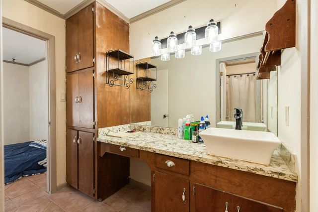 3413 Glen Haven Drive, Bay City, TX 77414