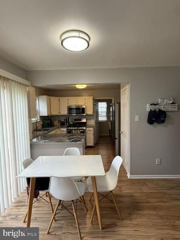 21 CHEROKEE TRL, Burlington, NJ 08016