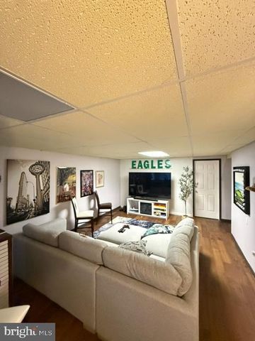 21 CHEROKEE TRL, Burlington, NJ 08016