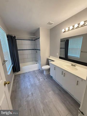 21 CHEROKEE TRL, Burlington, NJ 08016