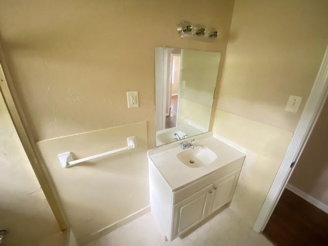 3042 CURTIS ST, Memphis, TN 38118