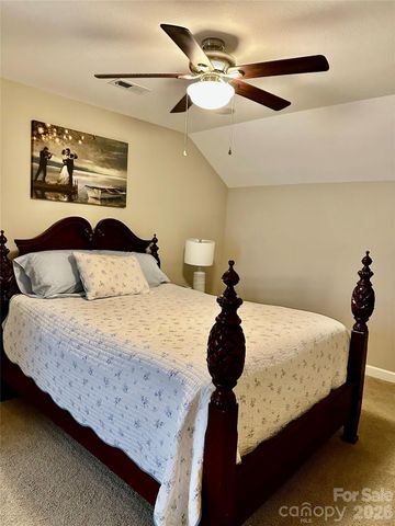 2027 Shady Pond Drive 174, Clover, SC 29710