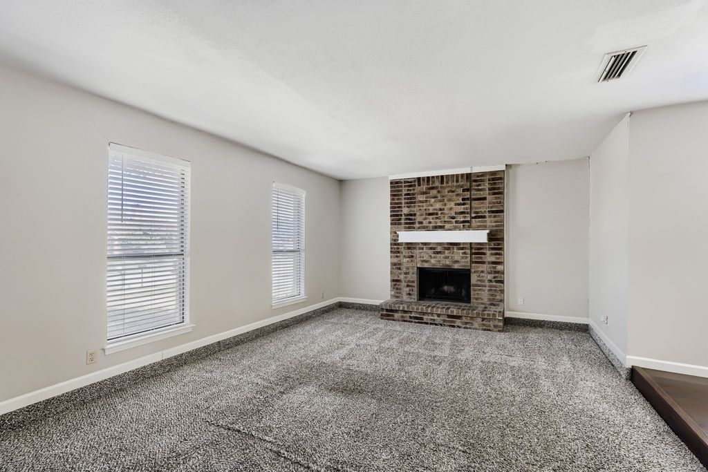 1012 Bellflower Drive, Carrollton, TX 75007 — photo 4