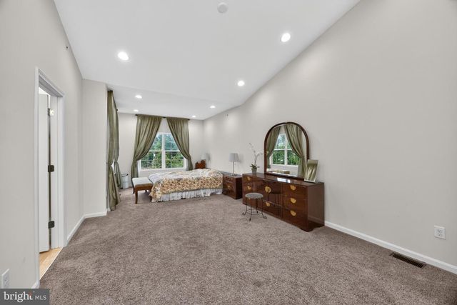 2314 MACIS CIR, Warrington, PA 18976
