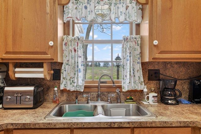 1098 PATTERSON MILL RD, Grottoes, VA 24441