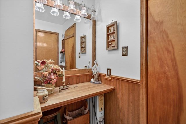 1098 PATTERSON MILL RD, Grottoes, VA 24441