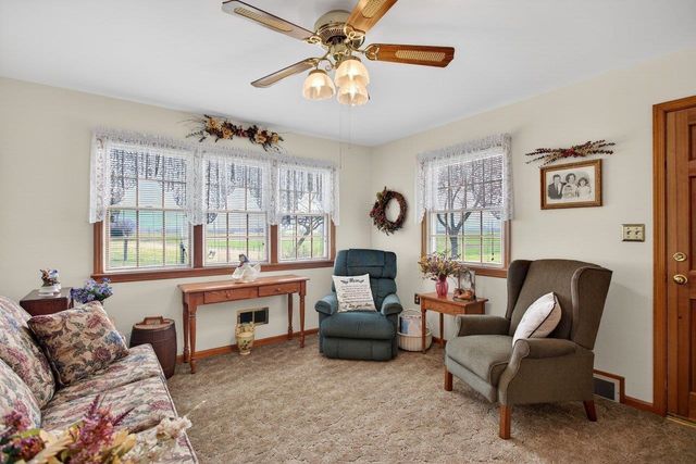 1098 PATTERSON MILL RD, Grottoes, VA 24441