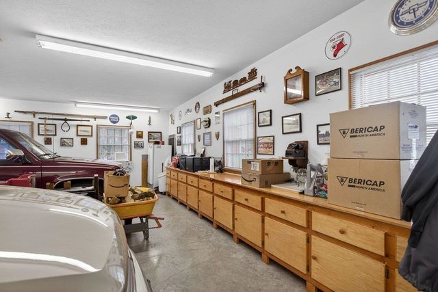 1098 PATTERSON MILL RD, Grottoes, VA 24441