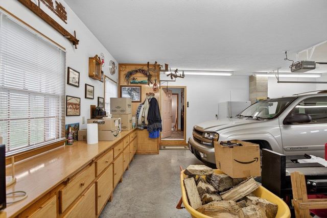 1098 PATTERSON MILL RD, Grottoes, VA 24441