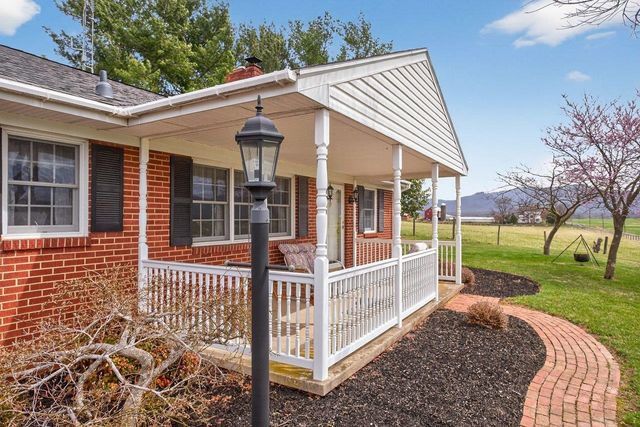 1098 PATTERSON MILL RD, Grottoes, VA 24441
