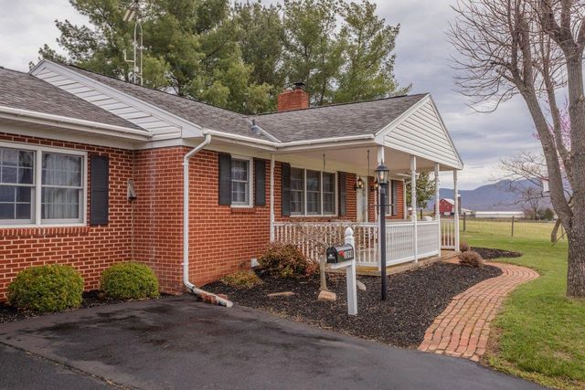 1098 PATTERSON MILL RD, Grottoes, VA 24441