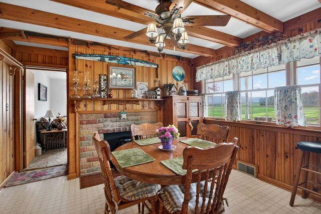 1098 PATTERSON MILL RD, Grottoes, VA 24441