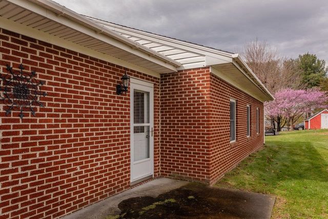 1098 PATTERSON MILL RD, Grottoes, VA 24441