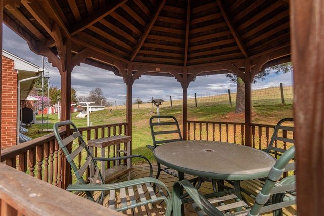 1098 PATTERSON MILL RD, Grottoes, VA 24441