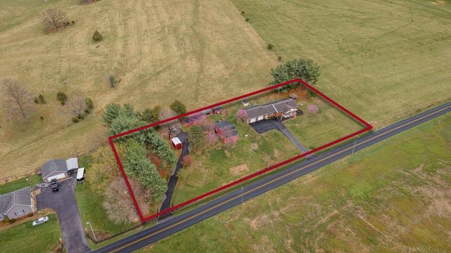 1098 PATTERSON MILL RD, Grottoes, VA 24441