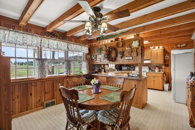 1098 PATTERSON MILL RD, Grottoes, VA 24441