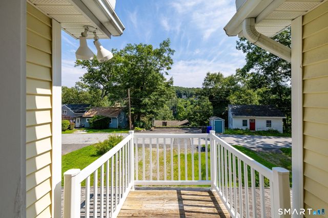 296 Lakemere Drive, Southbury, CT 06488