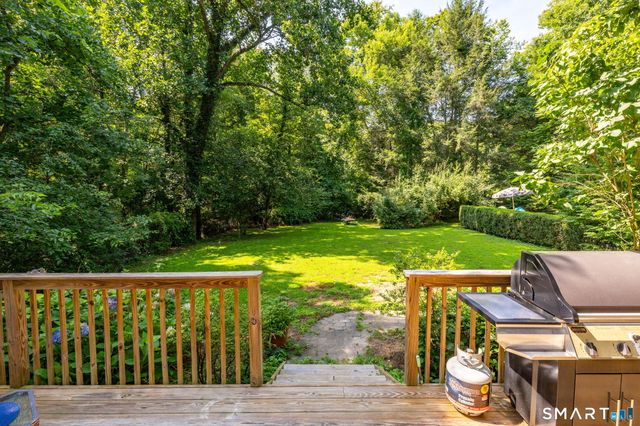 296 Lakemere Drive, Southbury, CT 06488