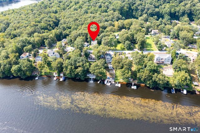 296 Lakemere Drive, Southbury, CT 06488
