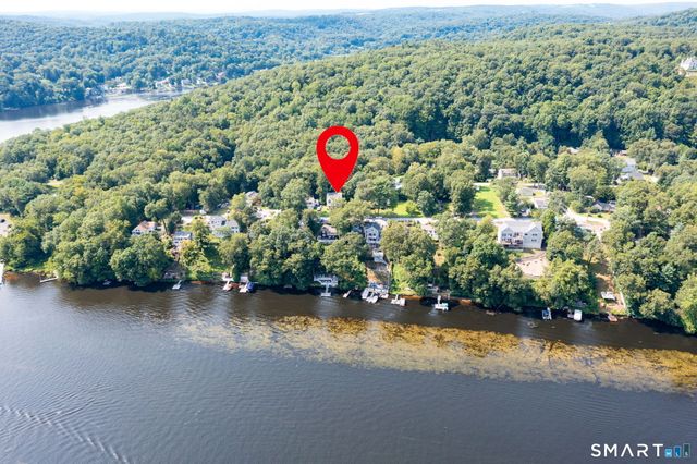 296 Lakemere Drive, Southbury, CT 06488