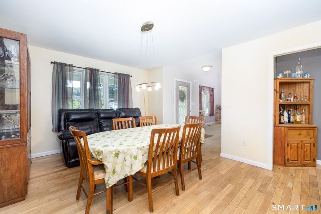 296 Lakemere Drive, Southbury, CT 06488