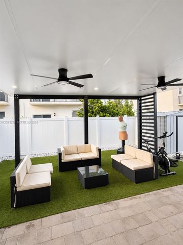 799 SE 19th Street, Homestead, FL 33034