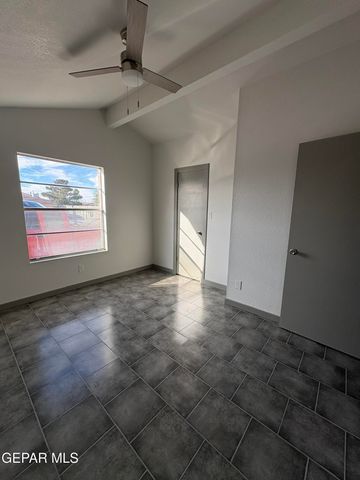 11415 Sundrop Court A, El Paso, TX 79936