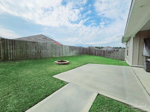 11013 Coues Dr, Pensacola, FL 32526