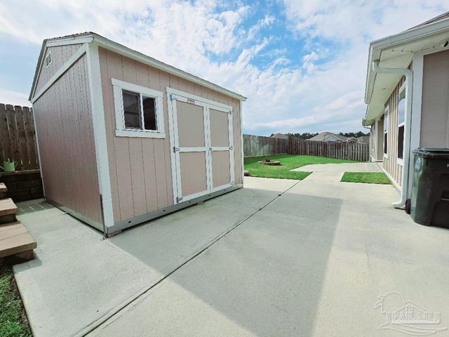 11013 Coues Dr, Pensacola, FL 32526