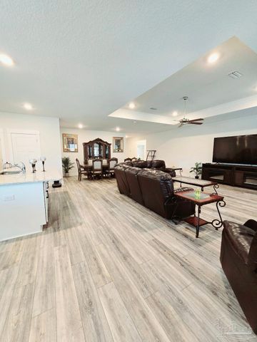 11013 Coues Dr, Pensacola, FL 32526