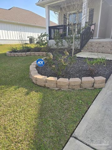 11013 Coues Dr, Pensacola, FL 32526