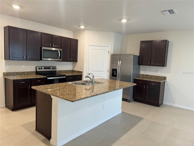 2442 KNIGHT ISLAND DRIVE, Brandon, FL 33511