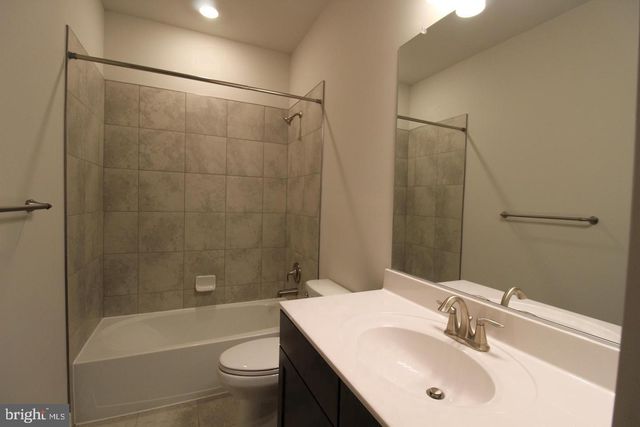 22466 FOUNDATION DR, Ashburn, VA 20148