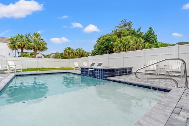 113 12th Ave. S, Surfside Beach, SC 29575