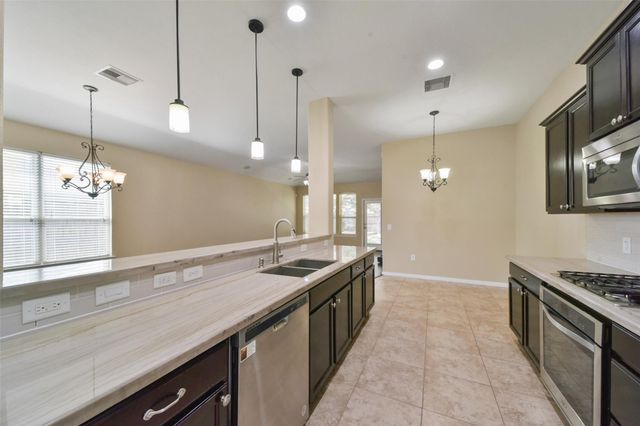 13515 Smith Lake Lane, Houston, TX 77044