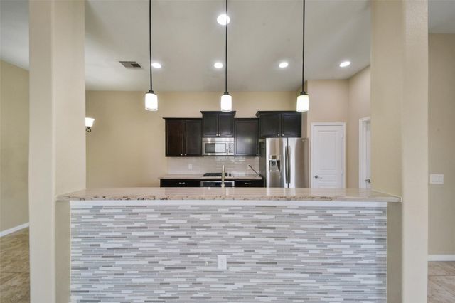 13515 Smith Lake Lane, Houston, TX 77044