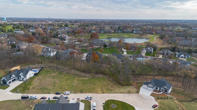 1122 S Wilder Place, West Des Moines, IA 50266