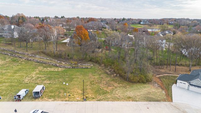 1122 S Wilder Place, West Des Moines, IA 50266