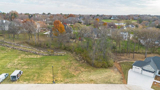 1122 S Wilder Place, West Des Moines, IA 50266